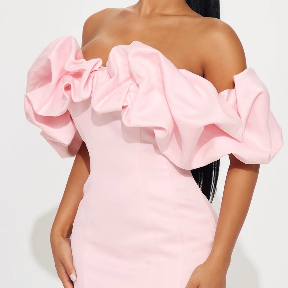 Fashion Nova Pink Ruffled Peplum Bodycon Dress
